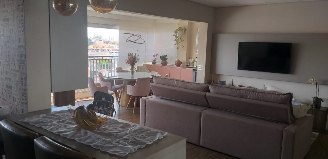 Apartamento à venda com 3 quartos, 111m² - Foto 1