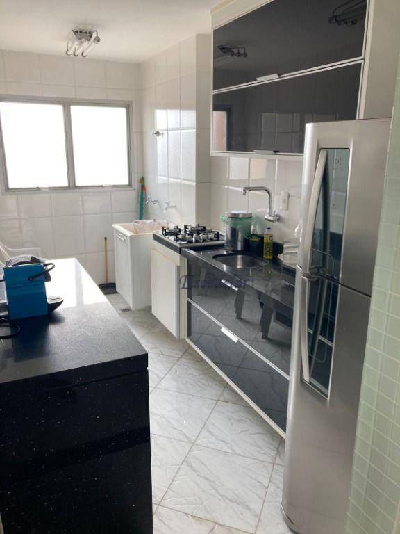 Apartamento à venda com 2 quartos, 60m² - Foto 8