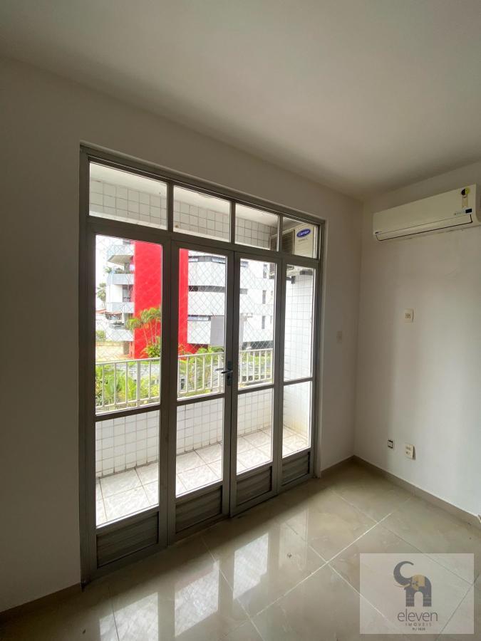 Apartamento à venda com 2 quartos, 75m² - Foto 5