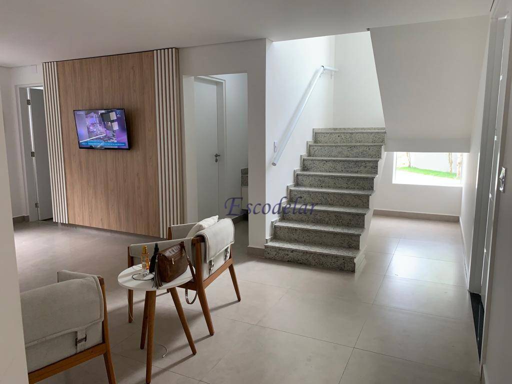 Casa à venda com 5 quartos, 230m² - Foto 5