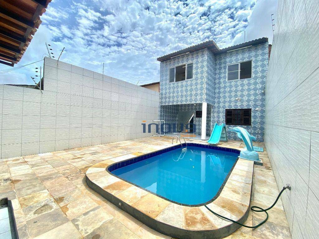 Casa, 6 quartos, 241 m² - Foto 1