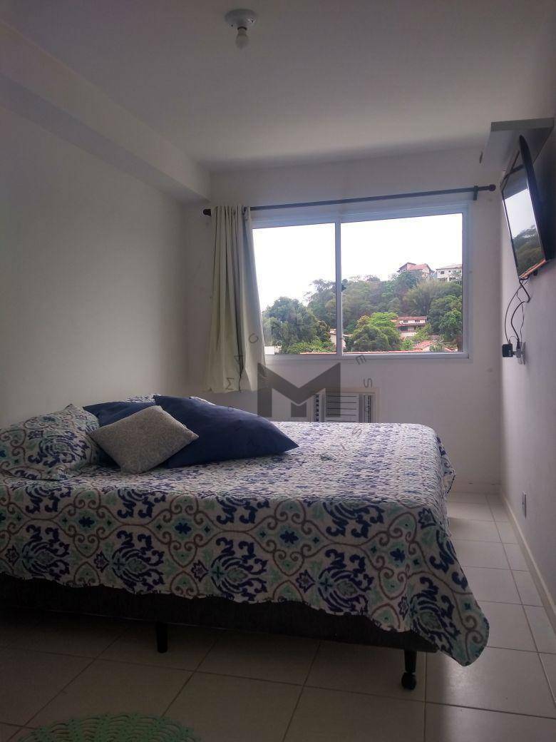 Apartamento à venda com 2 quartos, 60m² - Foto 19