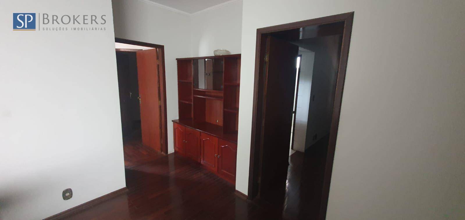 Casa à venda com 5 quartos, 350m² - Foto 20