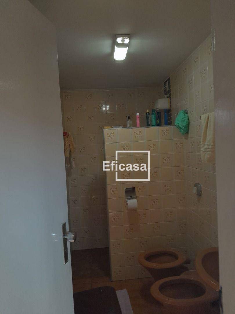 Casa à venda com 3 quartos, 150m² - Foto 11