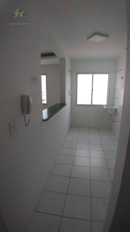 Apartamento à venda com 2 quartos, 47m² - Foto 4