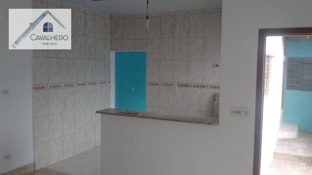 Casa à venda com 5 quartos, 140M2 - Foto 4