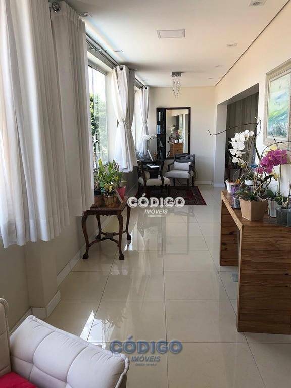 Casa à venda com 4 quartos, 420m² - Foto 13