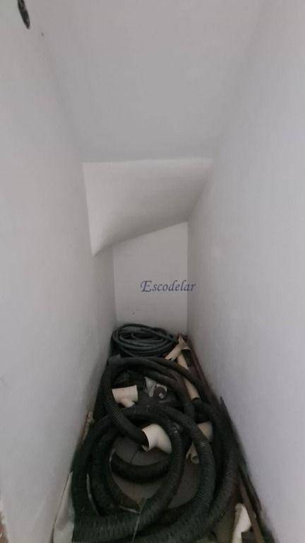 Sobrado à venda com 3 quartos, 100m² - Foto 5