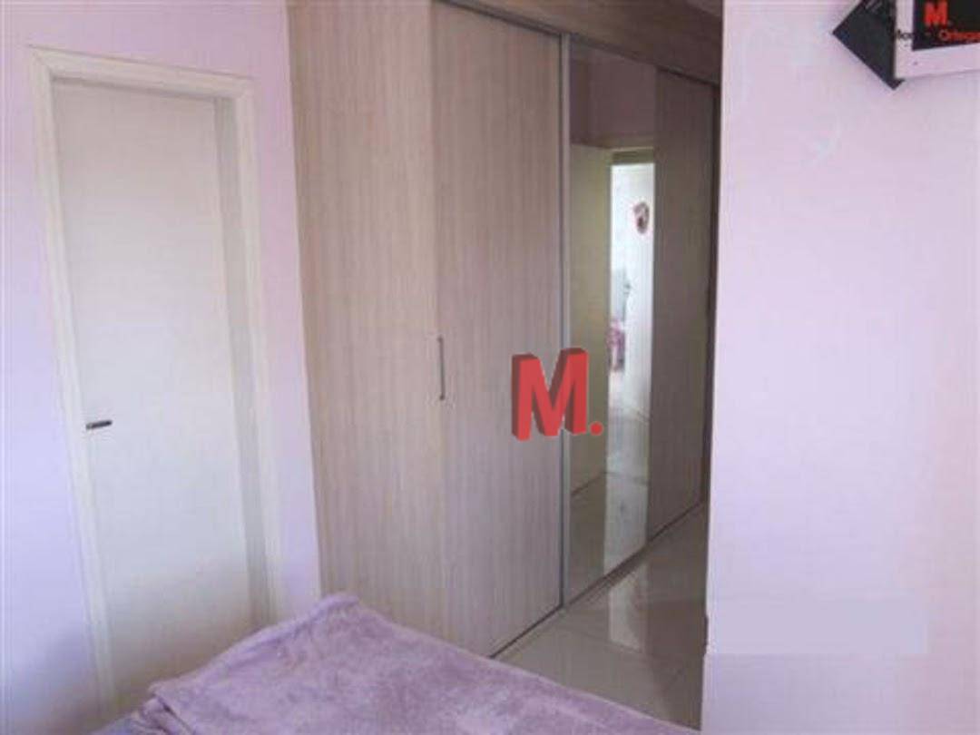 Apartamento à venda com 3 quartos, 74m² - Foto 9