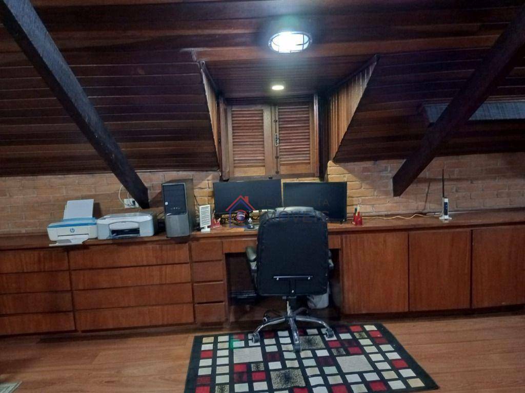 Sobrado à venda com 4 quartos, 301m² - Foto 23