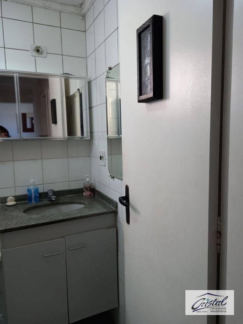 Apartamento à venda com 2 quartos, 55m² - Foto 11