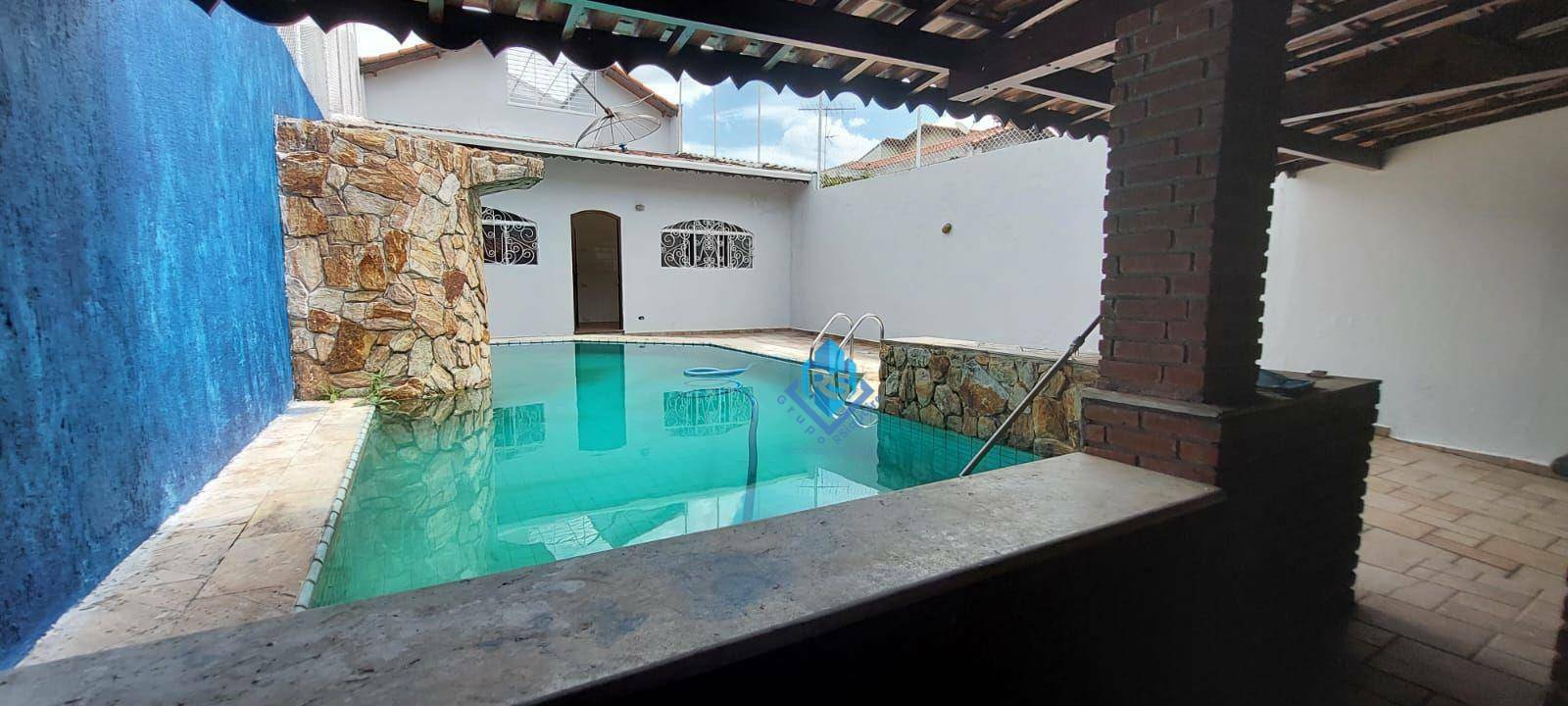 Sobrado, 3 quartos, 438 m² - Foto 4