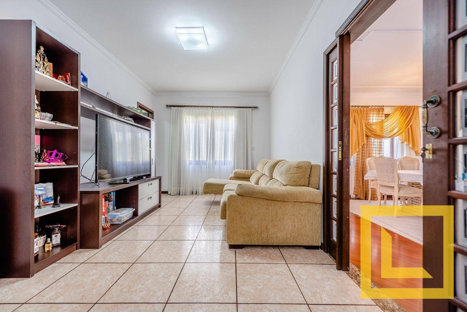 Casa à venda com 3 quartos, 290m² - Foto 9