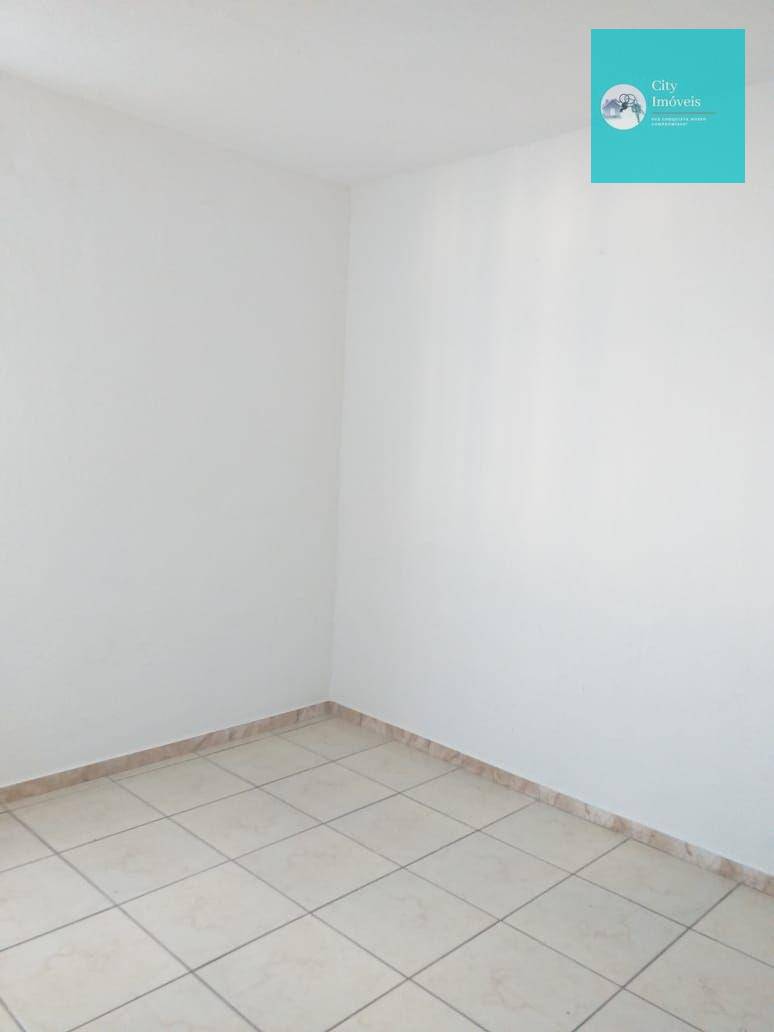 Apartamento à venda com 2 quartos, 59m² - Foto 6