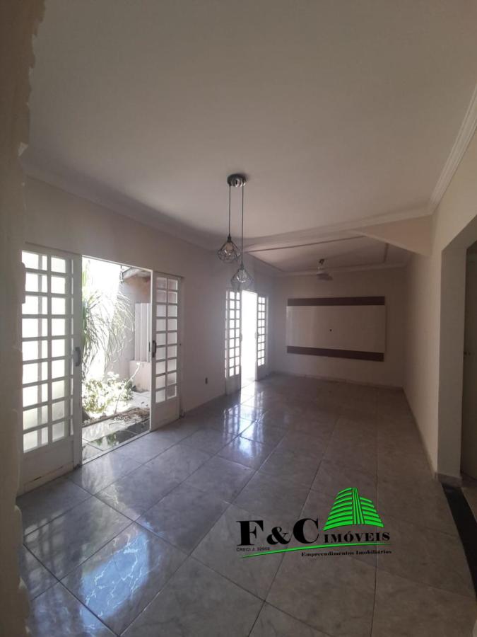 Casa à venda com 3 quartos, 250m² - Foto 19