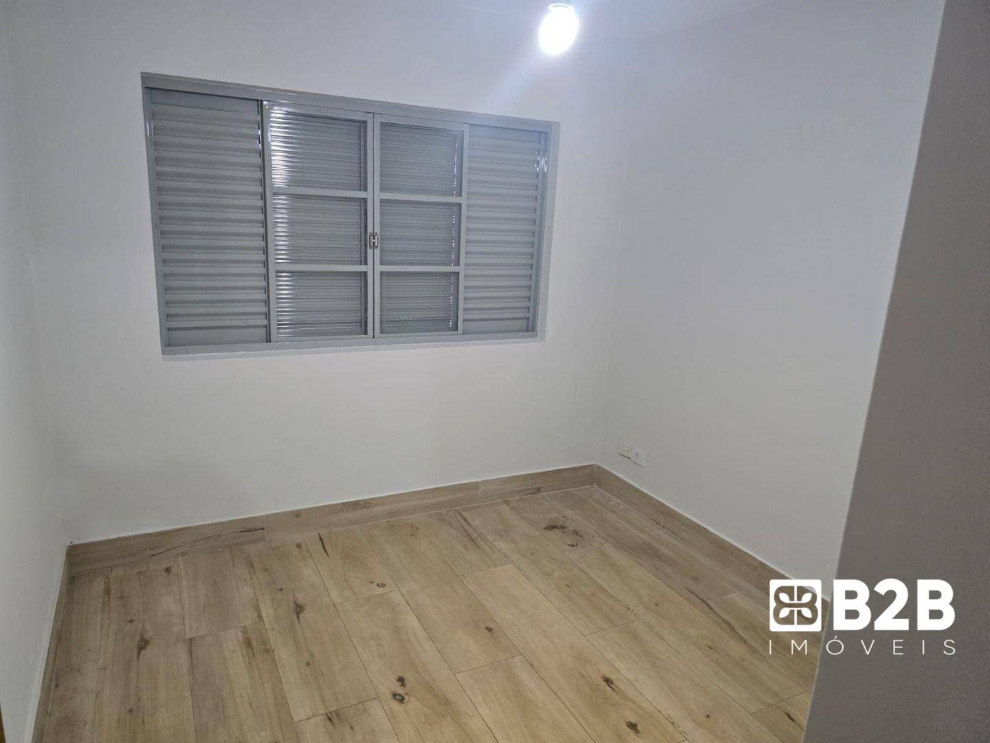 Casa à venda com 5 quartos, 290m² - Foto 14