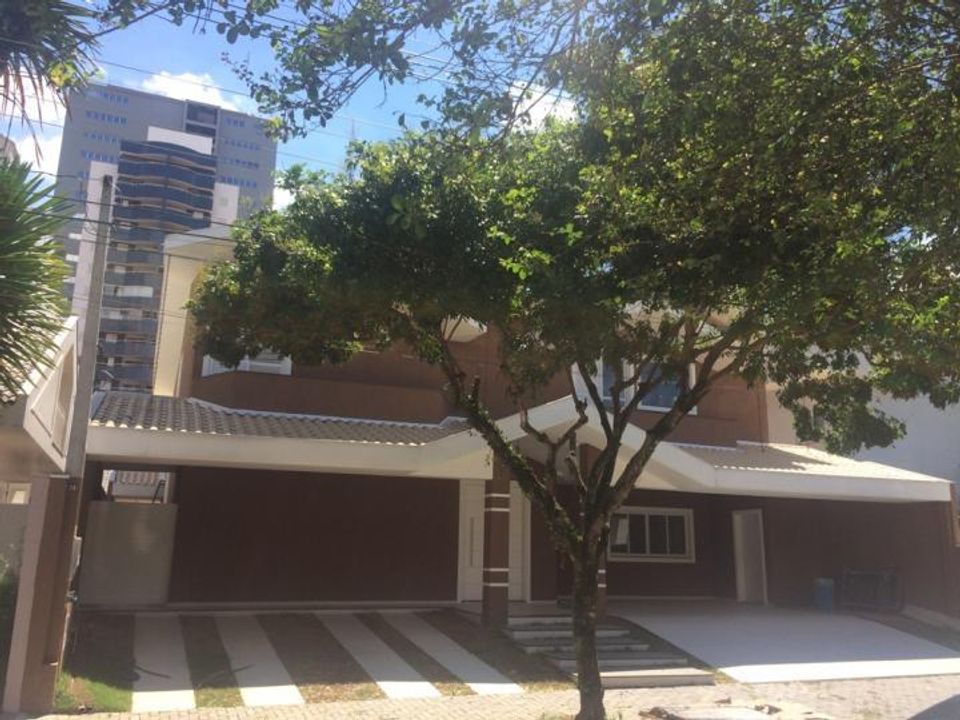 Casa de Condomínio à venda com 4 quartos, 680m² - Foto 2