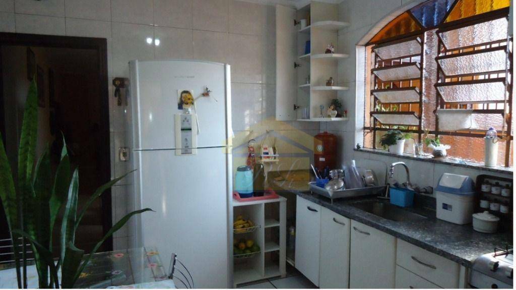 Sobrado à venda com 2 quartos, 120m² - Foto 9