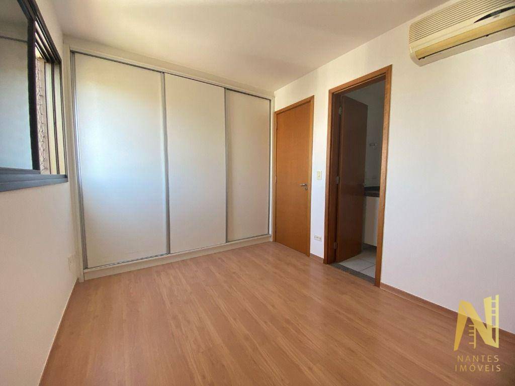 Apartamento para alugar com 3 quartos, 87m² - Foto 22