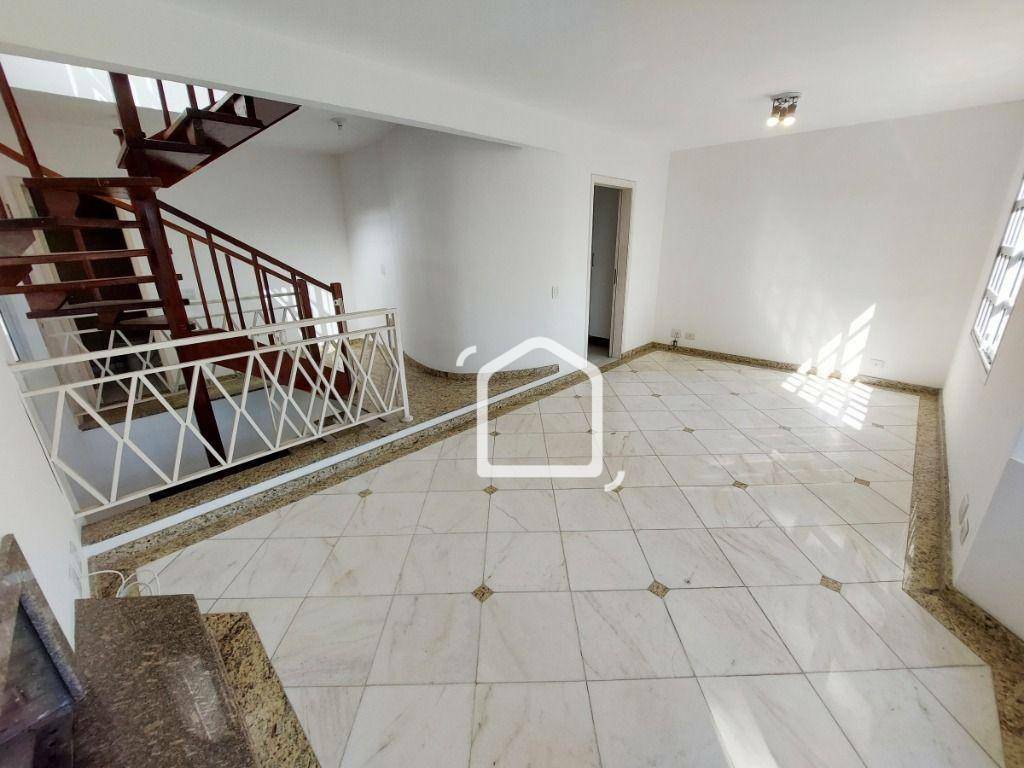 Casa de Condomínio à venda com 3 quartos, 212m² - Foto 5