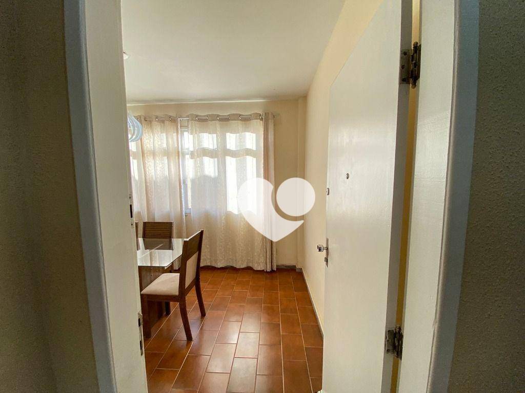 Apartamento à venda com 3 quartos, 100m² - Foto 4