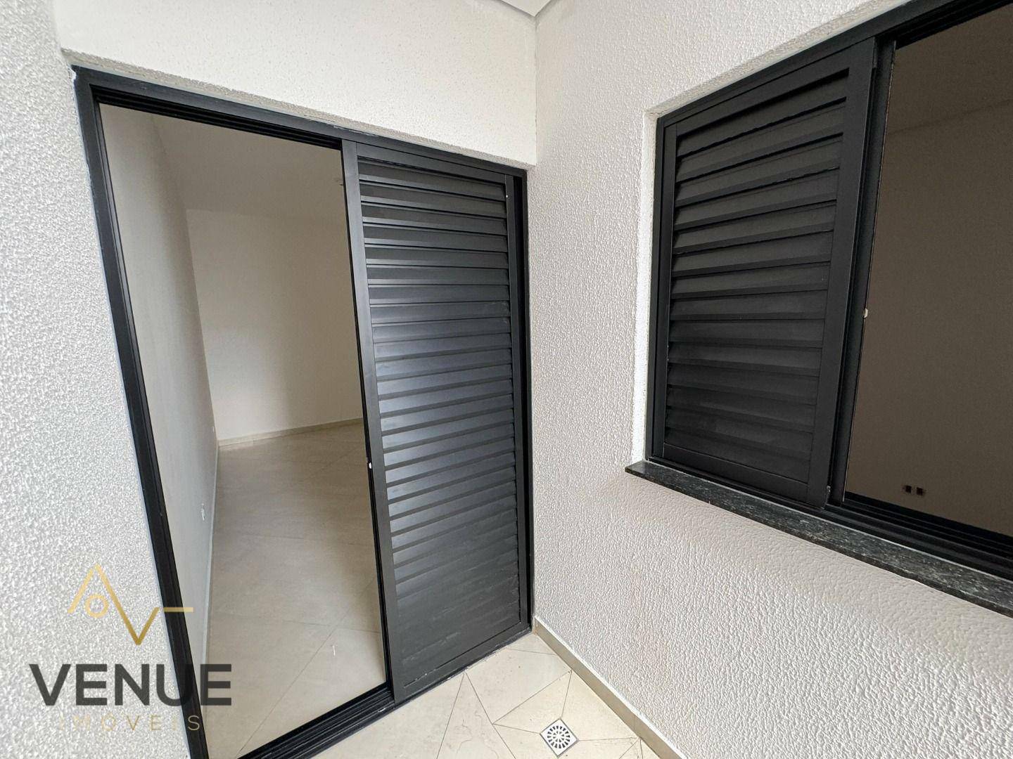 Apartamento à venda com 2 quartos, 41m² - Foto 15