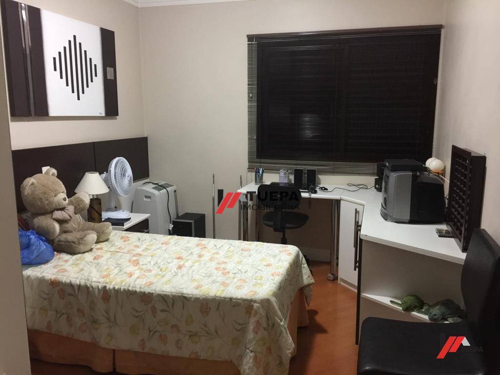 Apartamento à venda com 3 quartos, 212m² - Foto 24