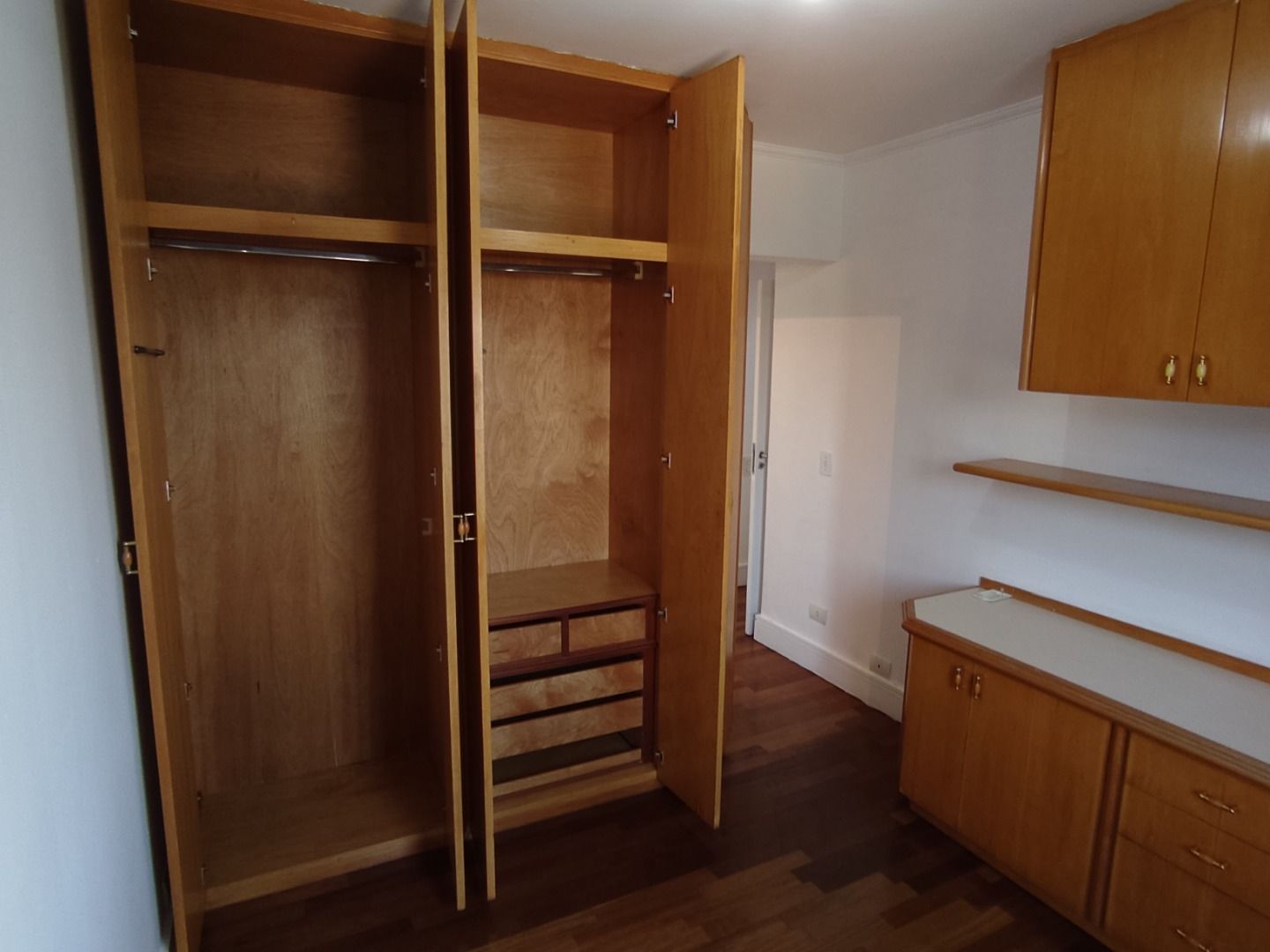 Apartamento à venda com 3 quartos, 170m² - Foto 23