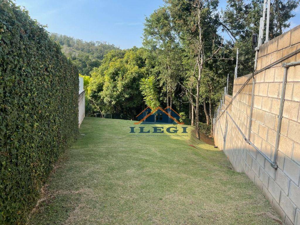 Casa de Condomínio à venda com 3 quartos, 206m² - Foto 29