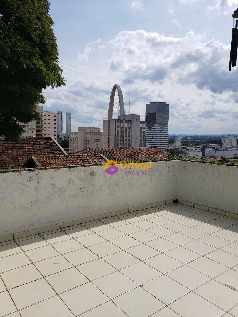 Sobrado para alugar com 5 quartos, 350m² - Foto 30