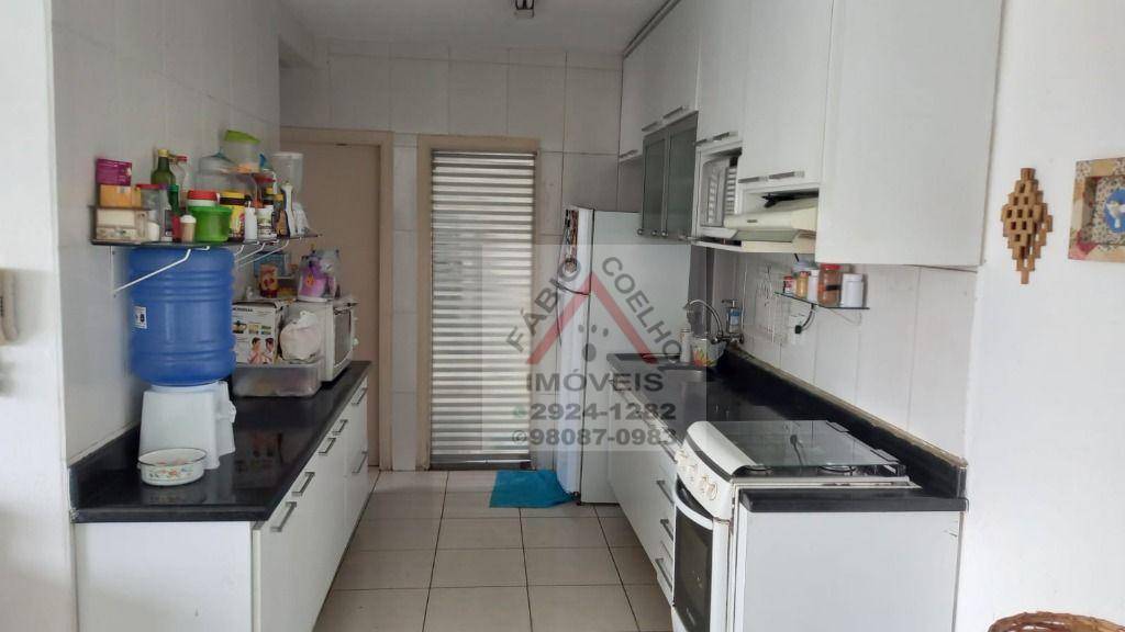 Apartamento à venda com 3 quartos, 92m² - Foto 2