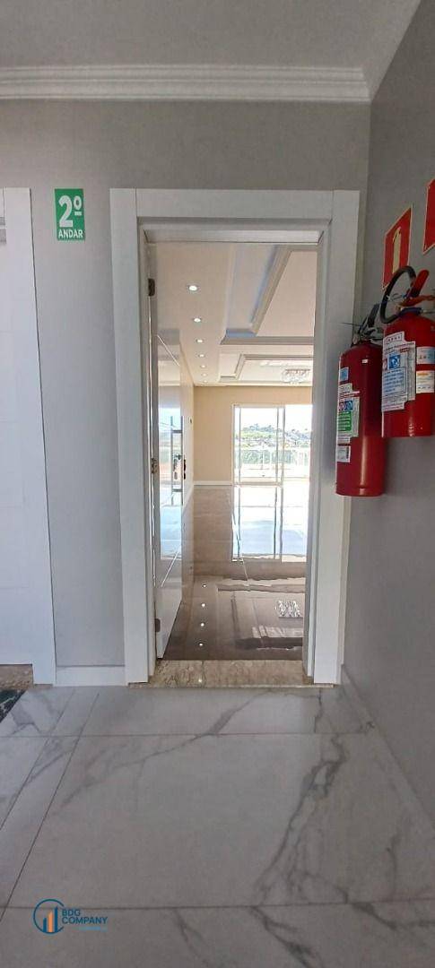 Apartamento, 3 quartos, 80 m² - Foto 2