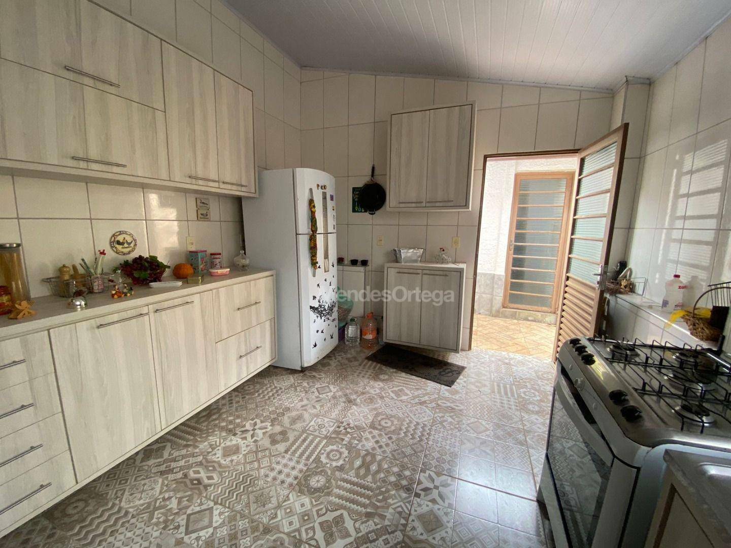 Chácara à venda com 3 quartos, 176m² - Foto 22