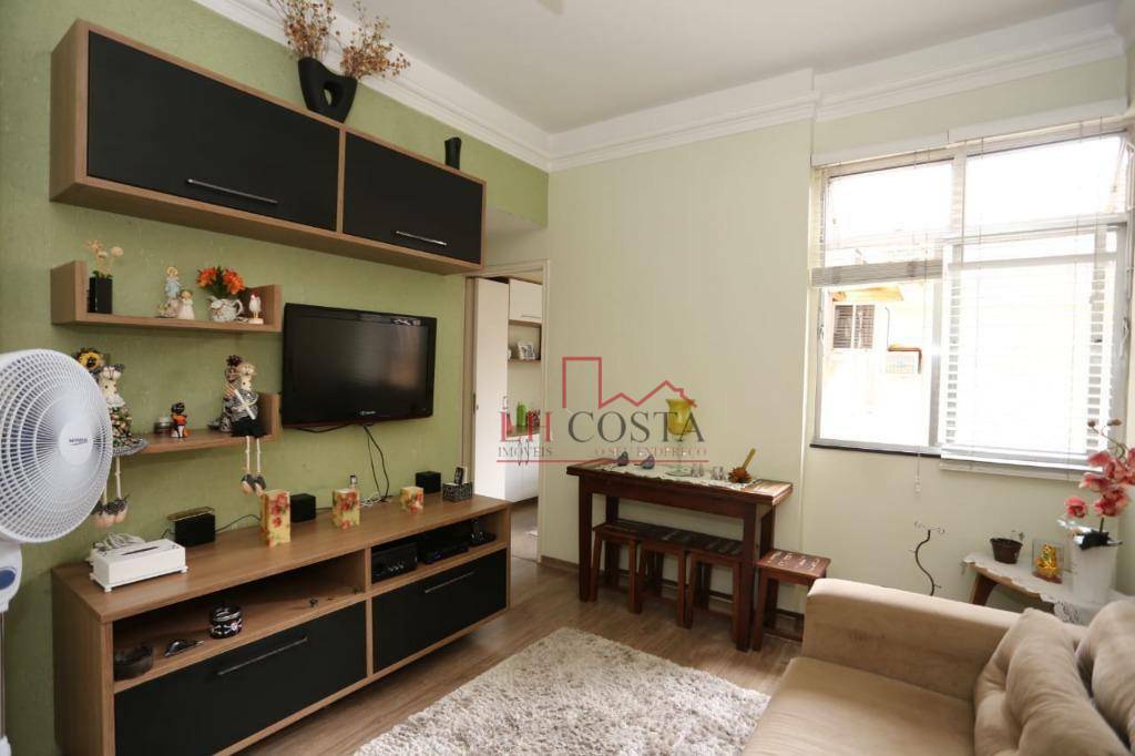 Apartamento à venda com 1 quarto, 50m² - Foto 2