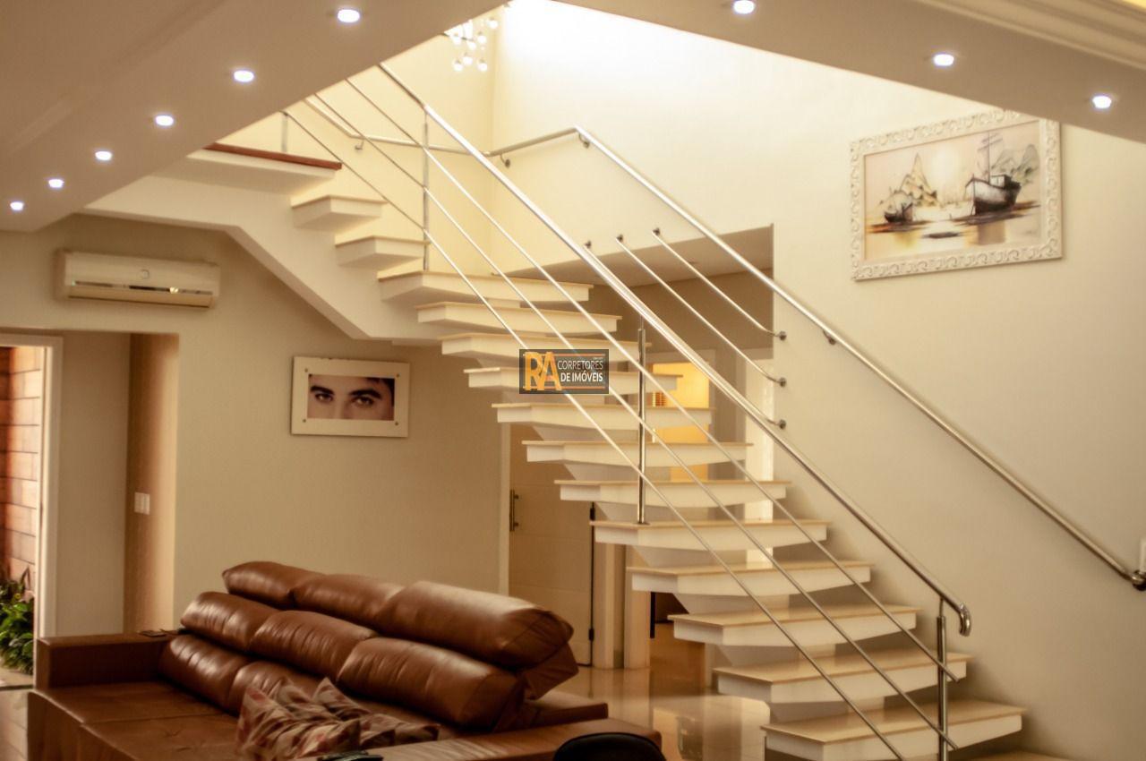 Sobrado à venda com 2 quartos, 264m² - Foto 2
