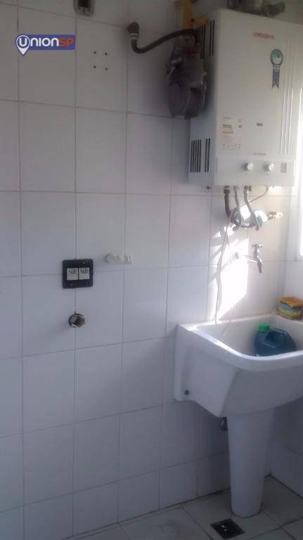 Apartamento à venda com 2 quartos, 67m² - Foto 25