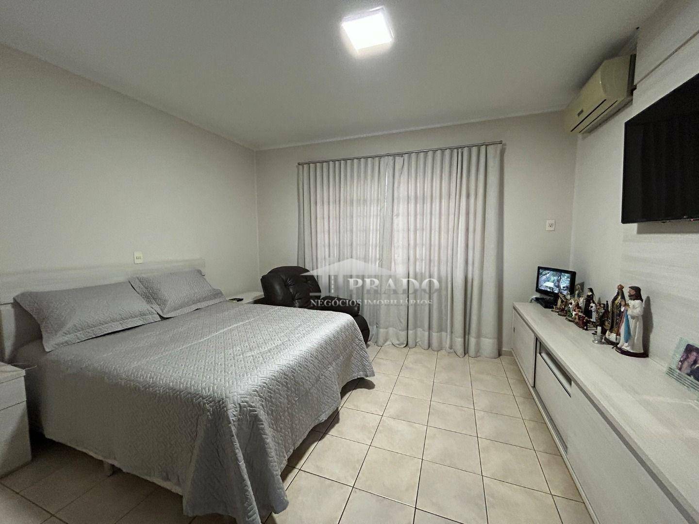 Sobrado à venda com 3 quartos, 400m² - Foto 22