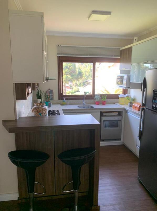 Apartamento à venda com 2 quartos, 61m² - Foto 2