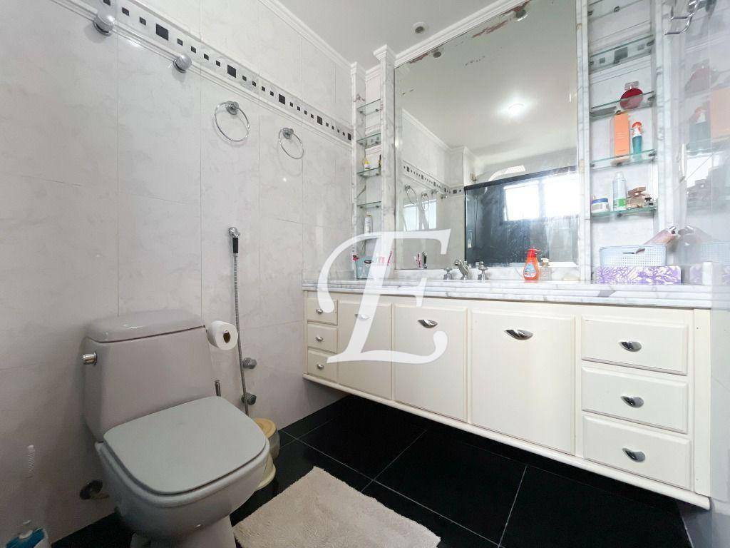 Apartamento à venda com 4 quartos, 136m² - Foto 3