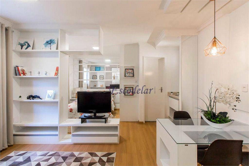 Apartamento à venda com 1 quarto, 33m² - Foto 4