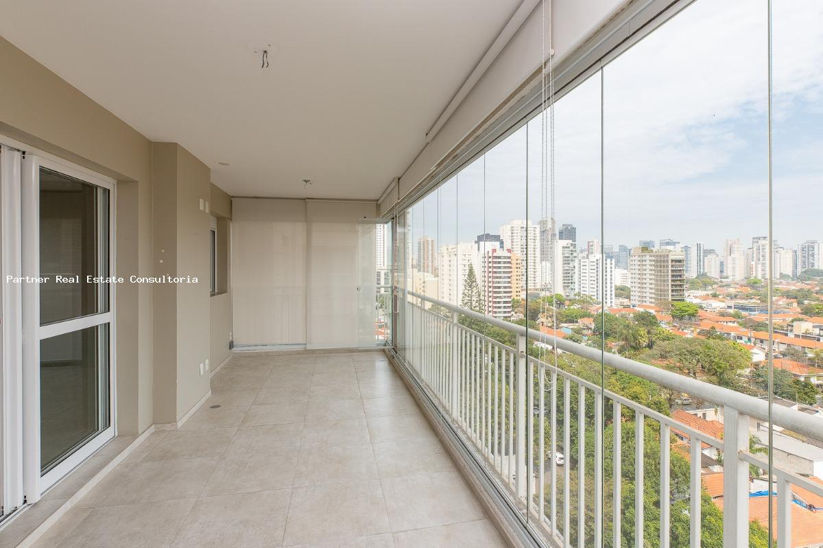 Apartamento à venda com 3 quartos, 175m² - Foto 32