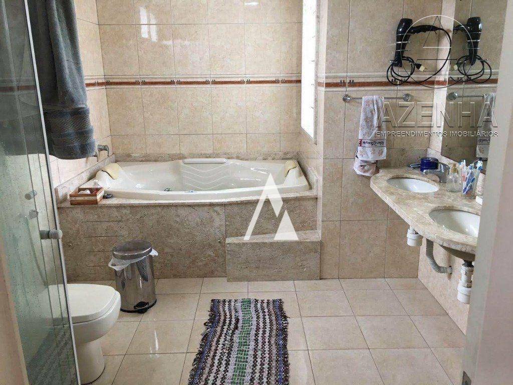 Sobrado à venda com 4 quartos, 298m² - Foto 17