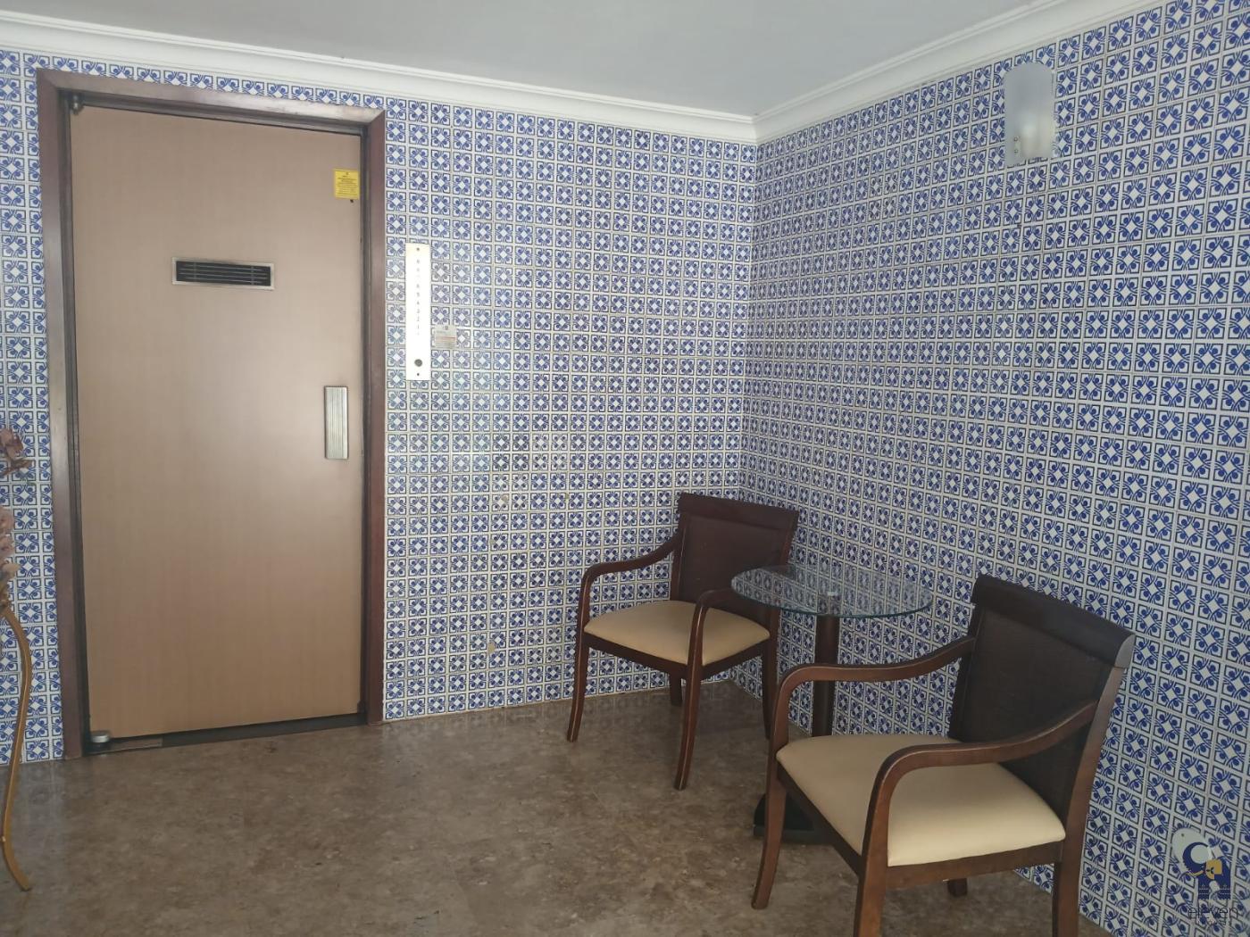 Apartamento à venda com 4 quartos, 200m² - Foto 23