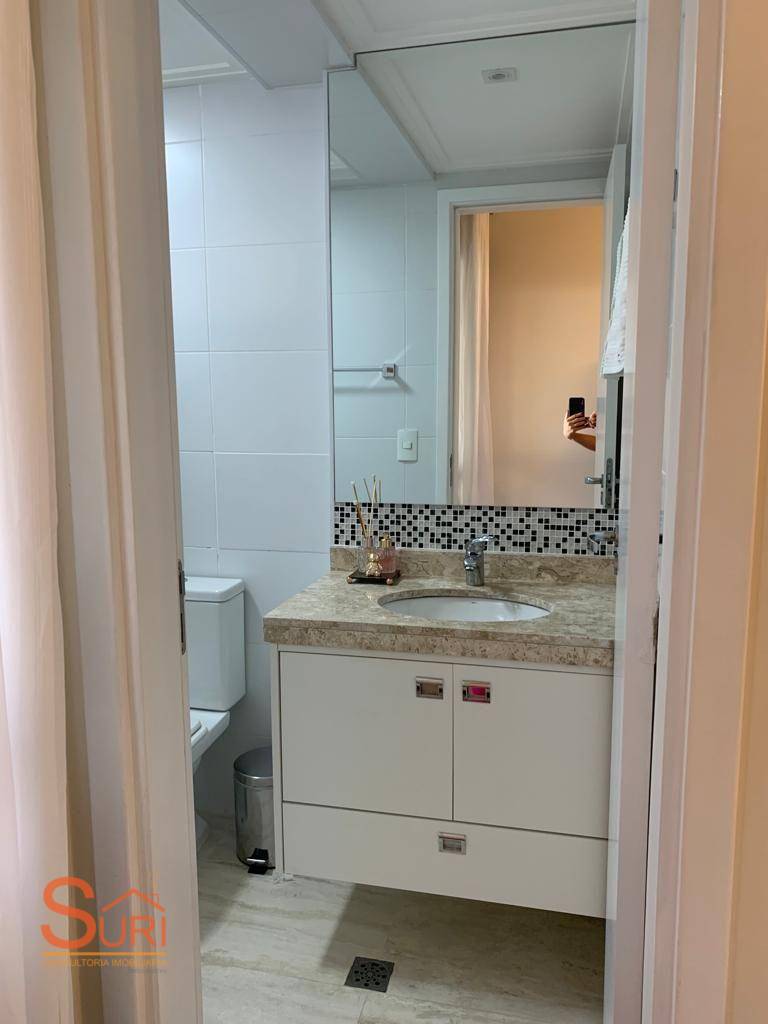 Apartamento à venda com 3 quartos, 200m² - Foto 11