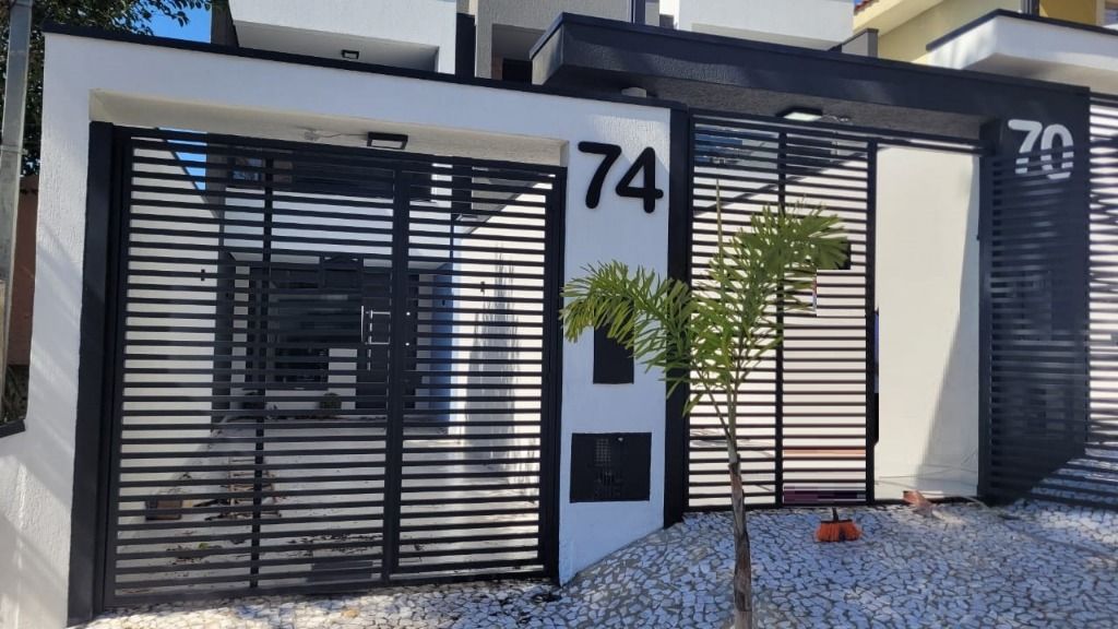 Sobrado à venda com 2 quartos, 90m² - Foto 1