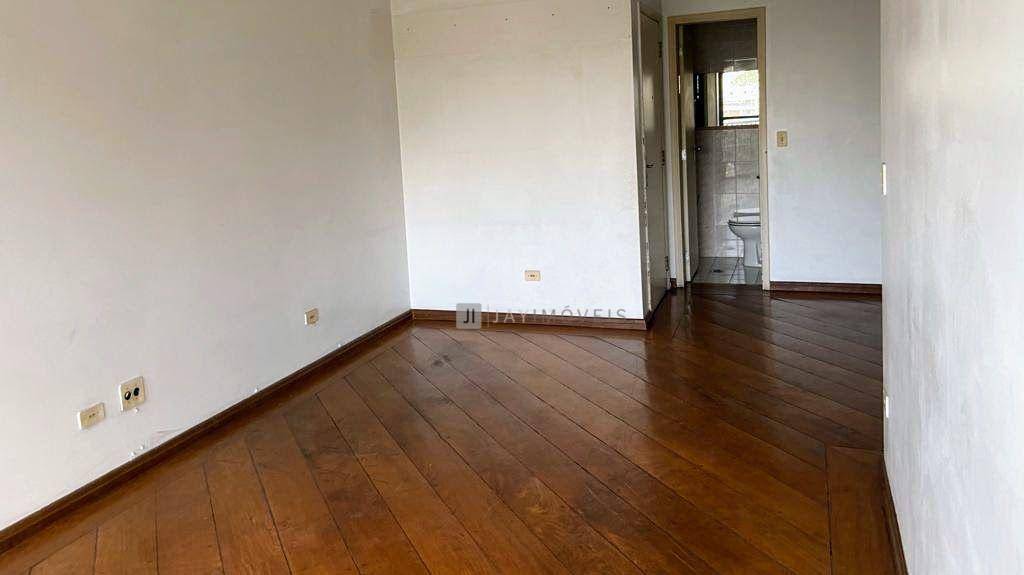 Apartamento à venda com 3 quartos, 101m² - Foto 2