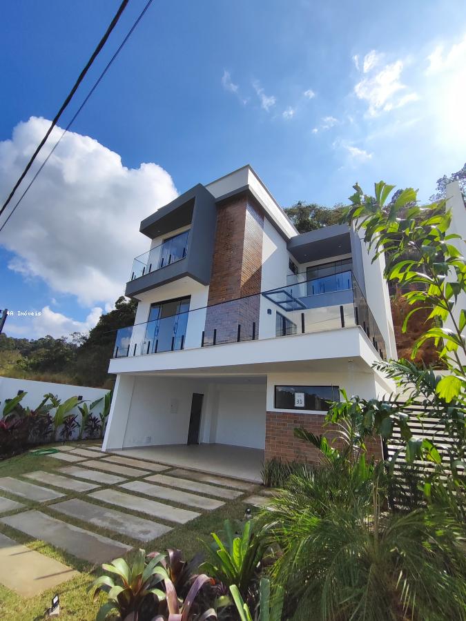 Casa de Condomínio à venda com 3 quartos, 258m² - Foto 31