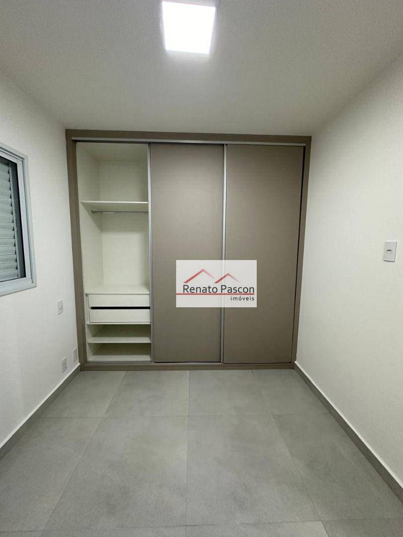 Apartamento à venda com 2 quartos, 56m² - Foto 20