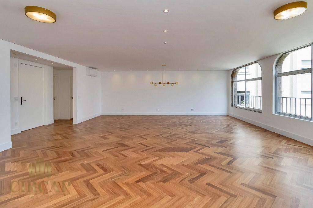 Apartamento à venda com 3 quartos, 220m² - Foto 9