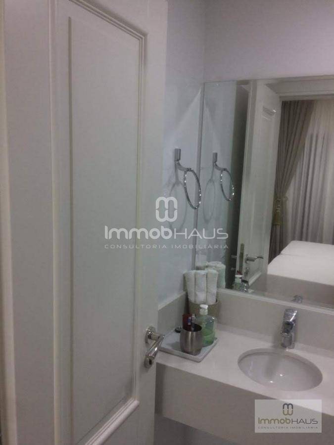 Apartamento à venda com 3 quartos, 116m² - Foto 14